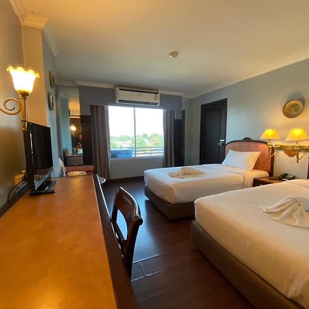 Mayflower Grande Hotel Phitsanulok Luaran gambar