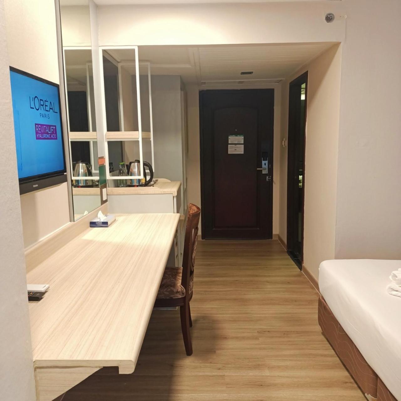 Mayflower Grande Hotel Phitsanulok Luaran gambar