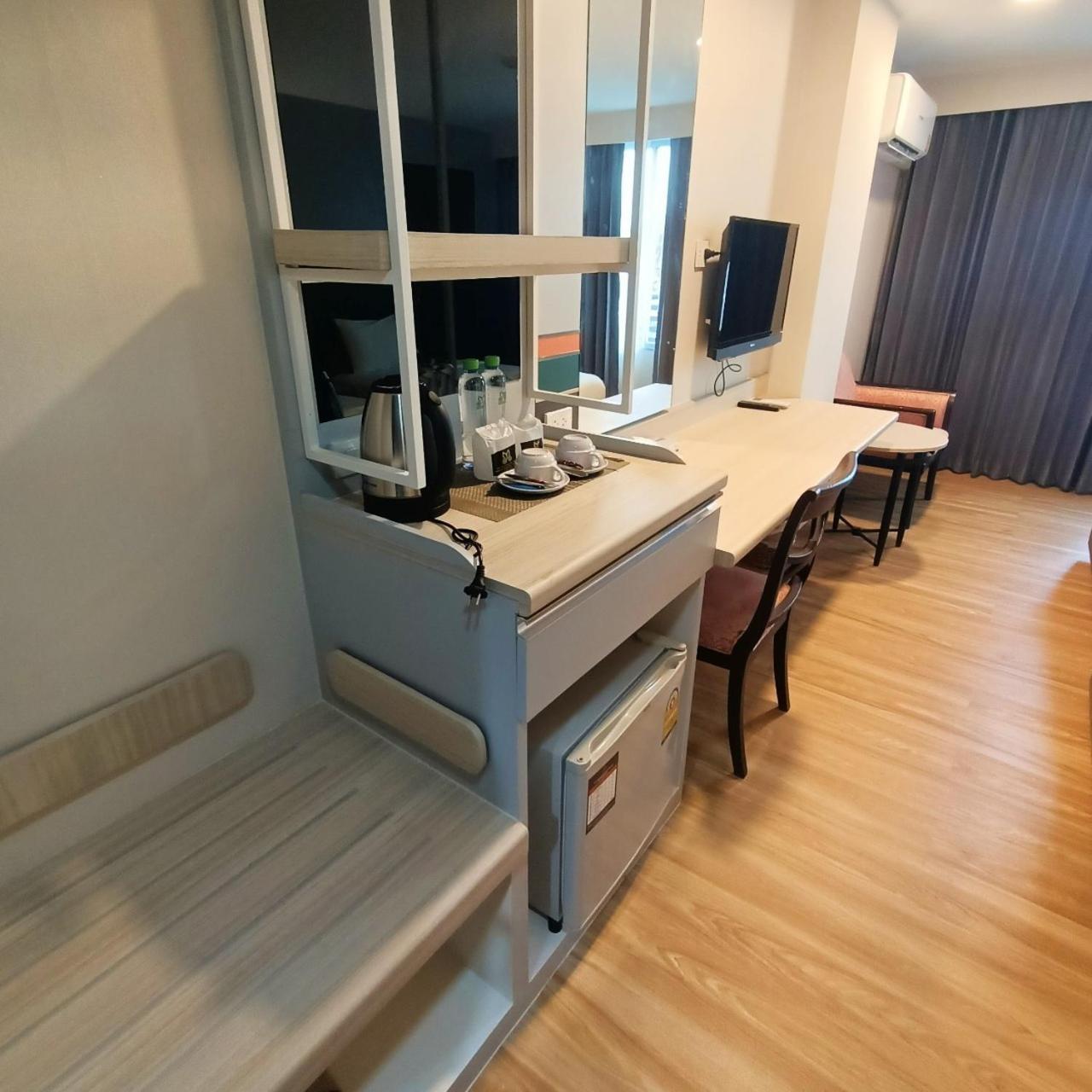 Mayflower Grande Hotel Phitsanulok Luaran gambar