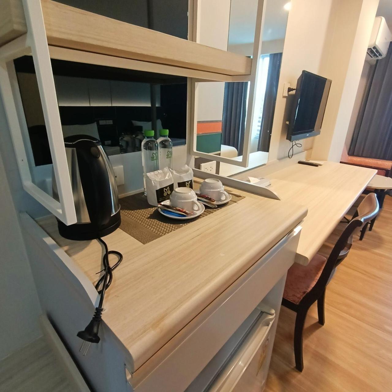 Mayflower Grande Hotel Phitsanulok Luaran gambar