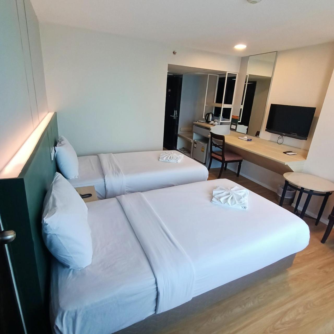 Mayflower Grande Hotel Phitsanulok Luaran gambar