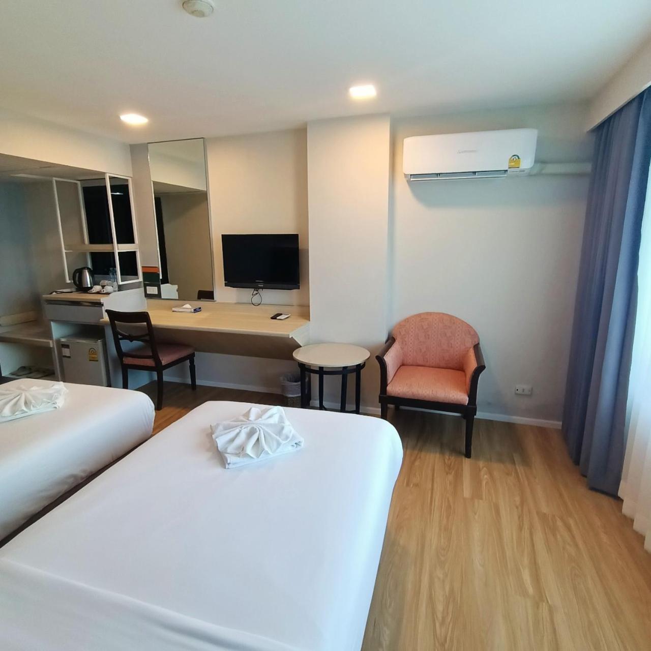 Mayflower Grande Hotel Phitsanulok Luaran gambar