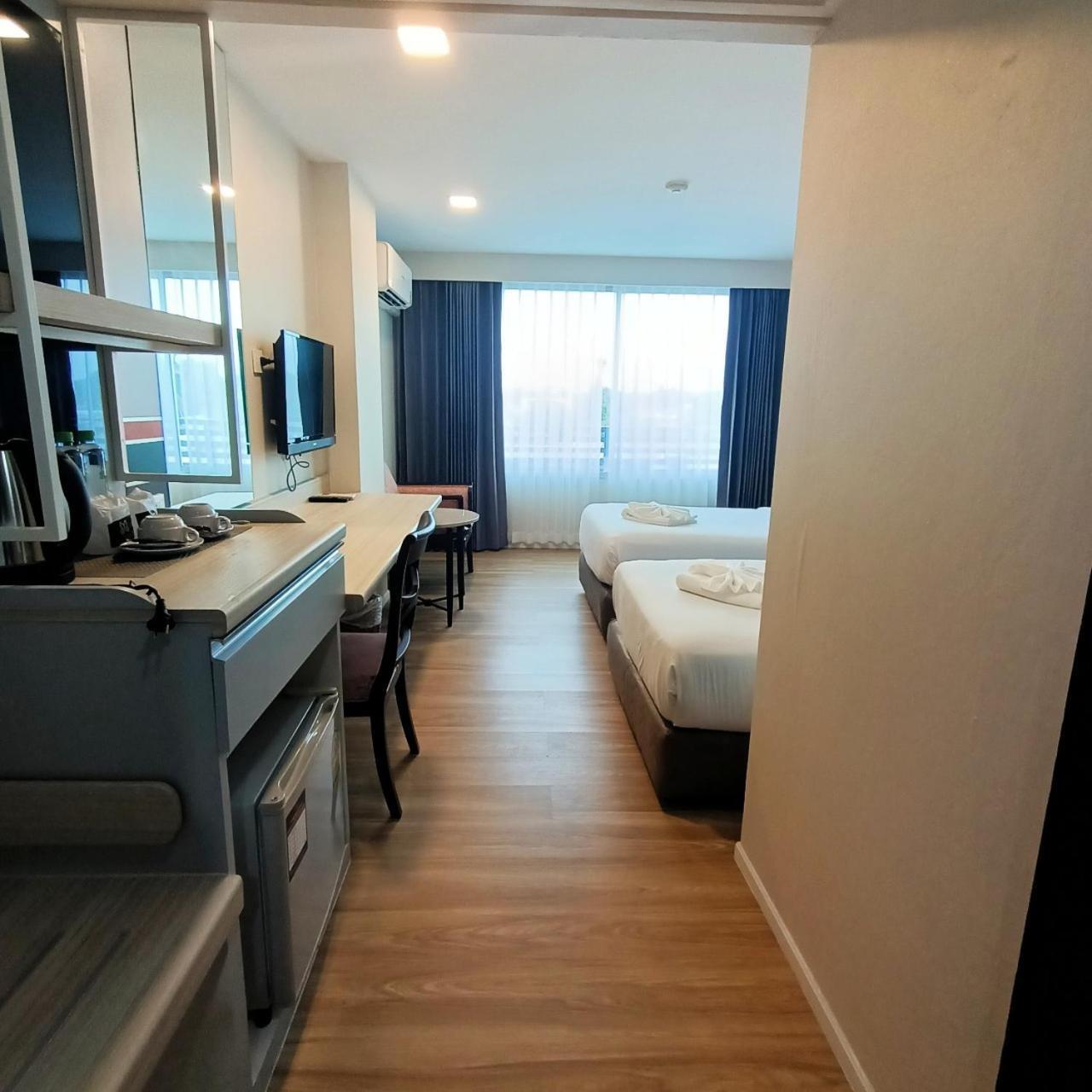 Mayflower Grande Hotel Phitsanulok Luaran gambar