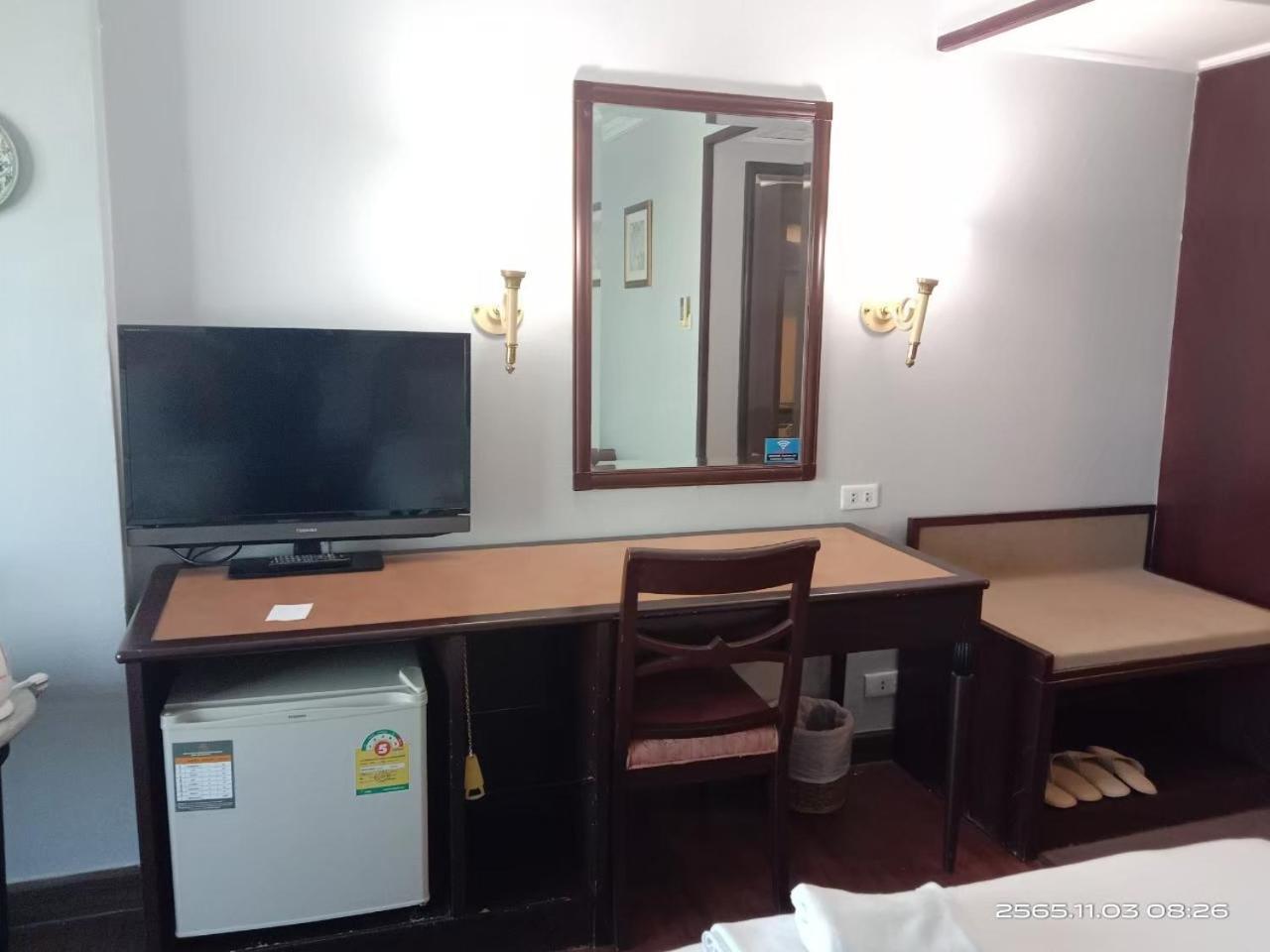 Mayflower Grande Hotel Phitsanulok Luaran gambar