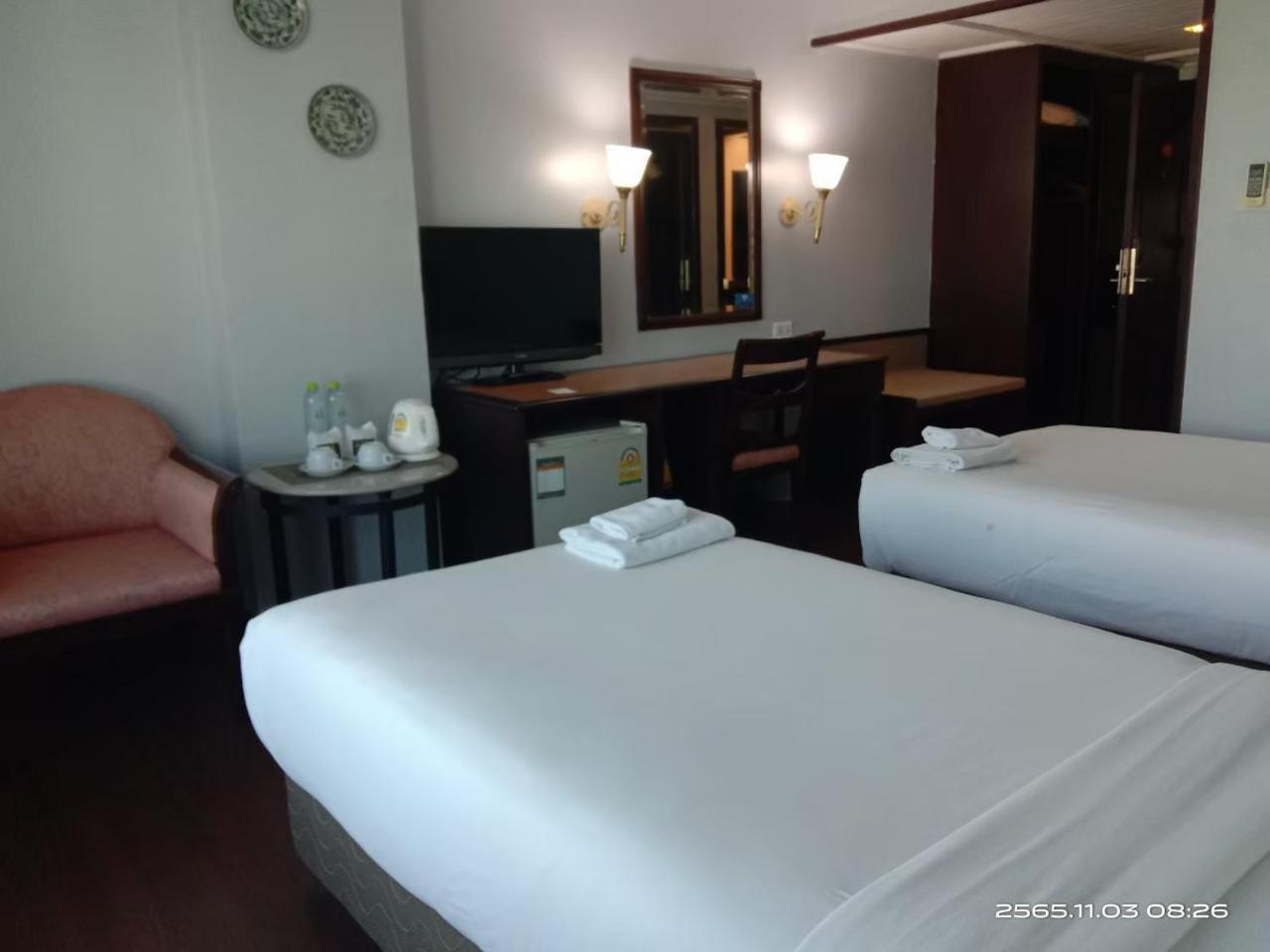 Mayflower Grande Hotel Phitsanulok Luaran gambar