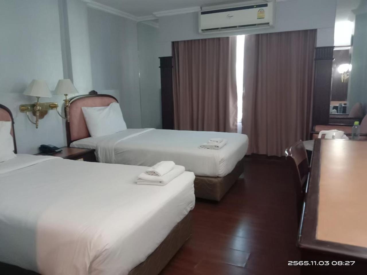 Mayflower Grande Hotel Phitsanulok Luaran gambar