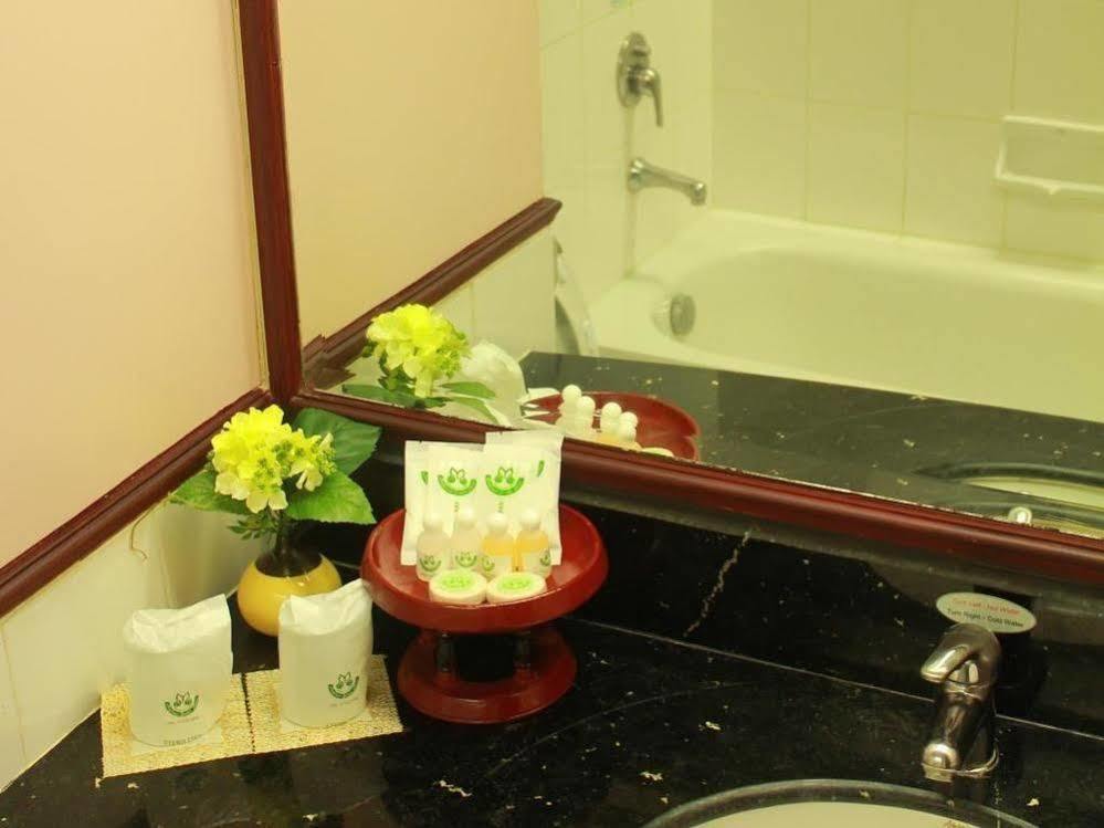 Mayflower Grande Hotel Phitsanulok Luaran gambar